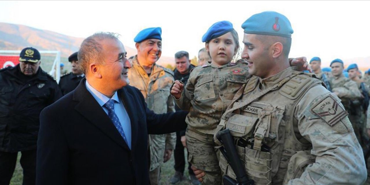 Suriye'deki altı aylık görevlerini tamamlayan "Boralar" yurda döndü