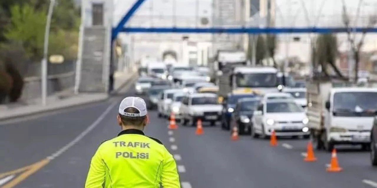 Başkentte yarın bazı yollar araç trafiğine kapatılacak