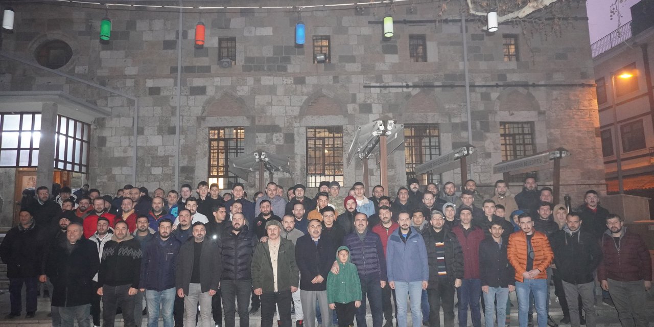 Başkan Altay Çalışan Gençlik Meclisi’nin Kapu Camii Buluşmalarına katıldı