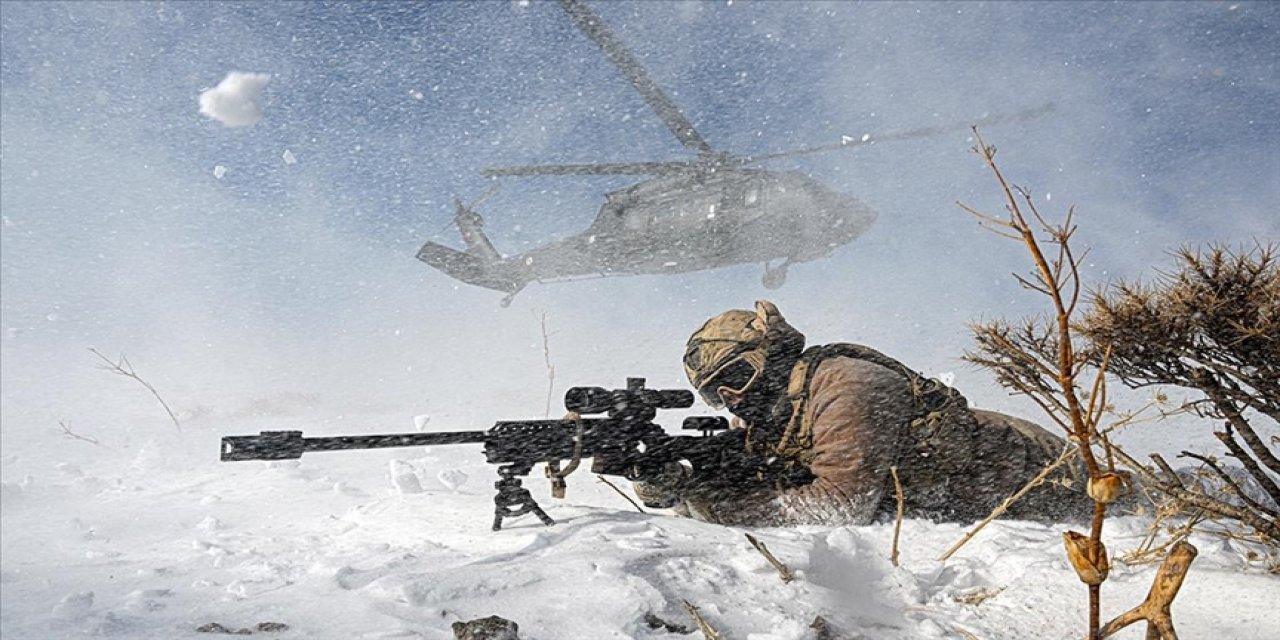 Jandarma timleri dağları teröristlere dar ediyor