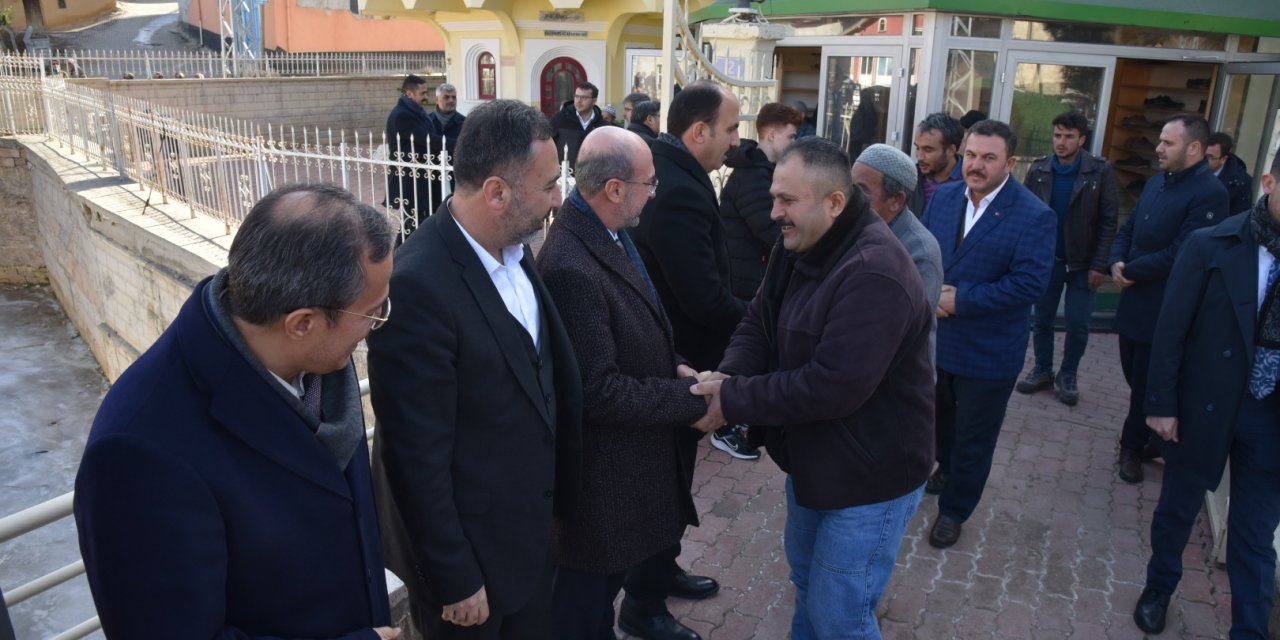 Başkan Altay ve Başkan Pekyatırmacı Sızmalı vatandaşlarla buluştu