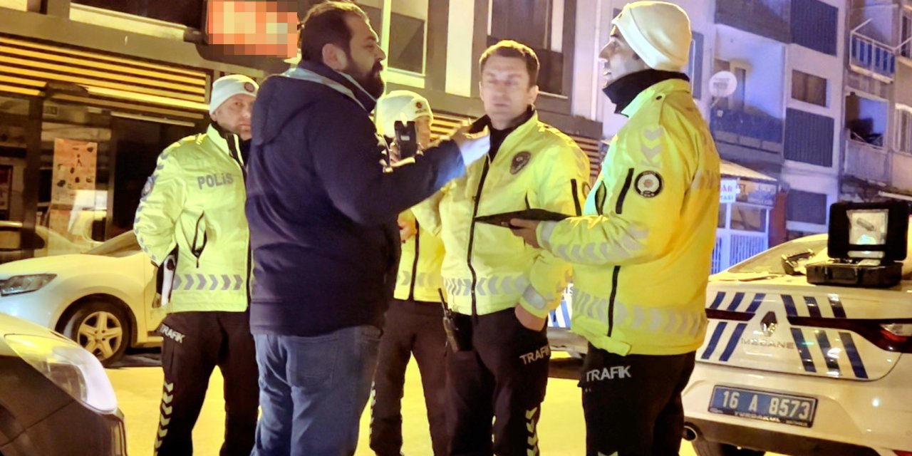 Alkollü sürücüden polislere: Yarın umreye gideceğim, bana bunu yapma!