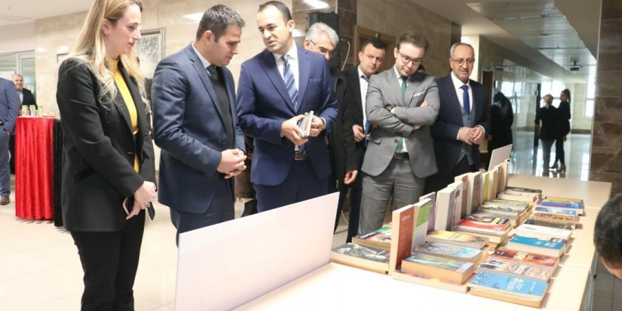 Konya Beyşehir Adliyesi’nde kitap bağışı kampanyası