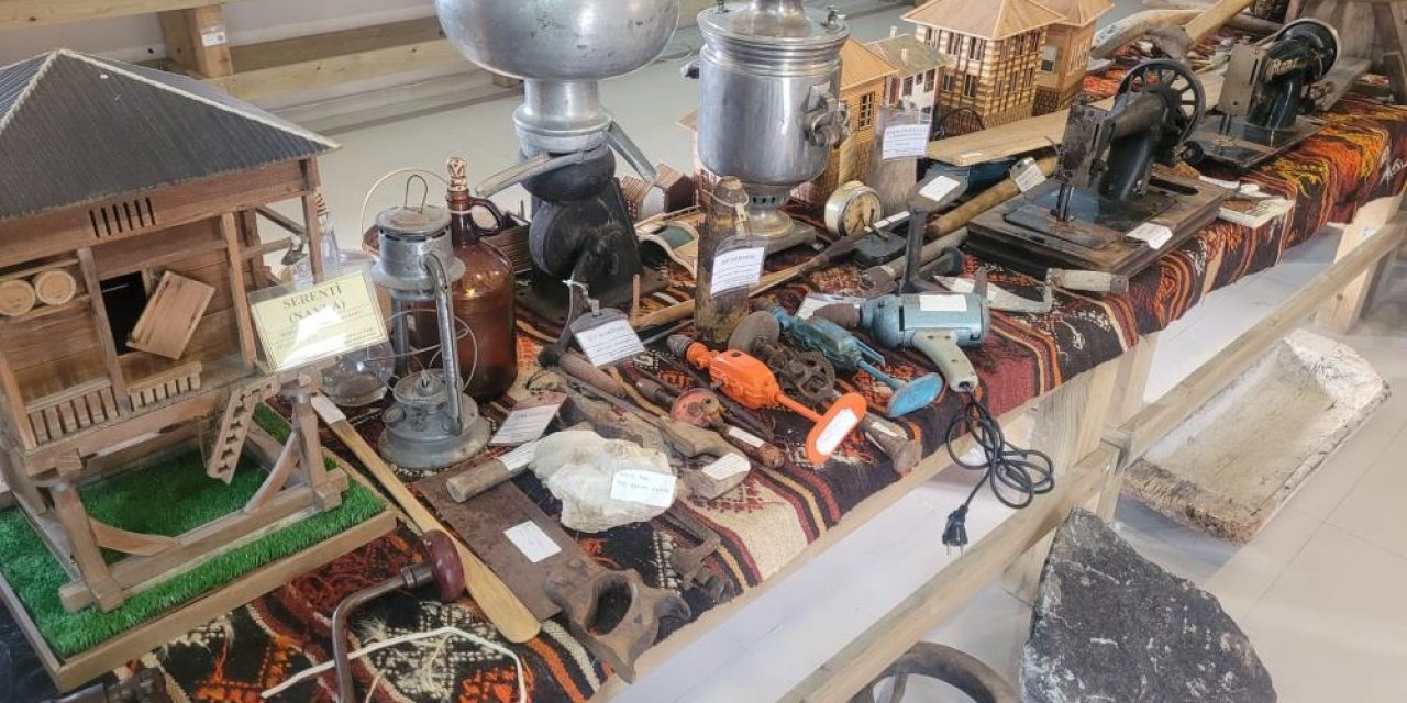 Müzeyi gezen jandarma komutanı, top mermisindeki detayı görünce faciayı önledi