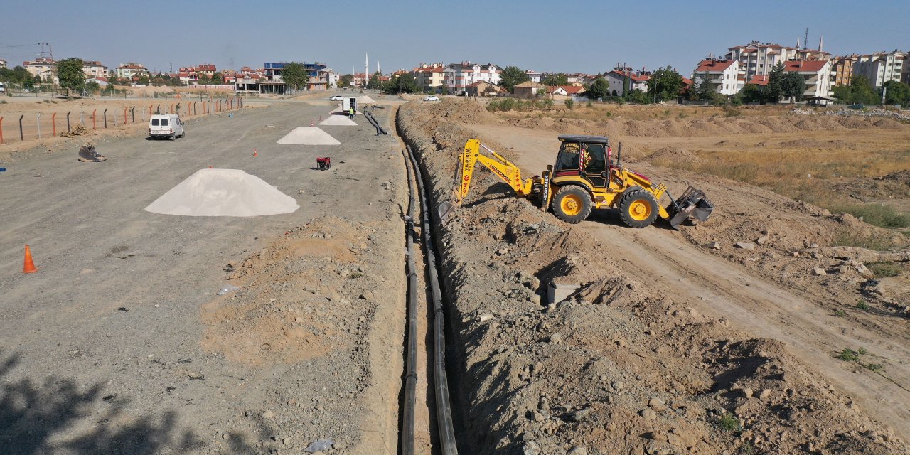 Konya’da 2022’de kaç kilometre su şebekesi çalışması gerçekleştirildi?