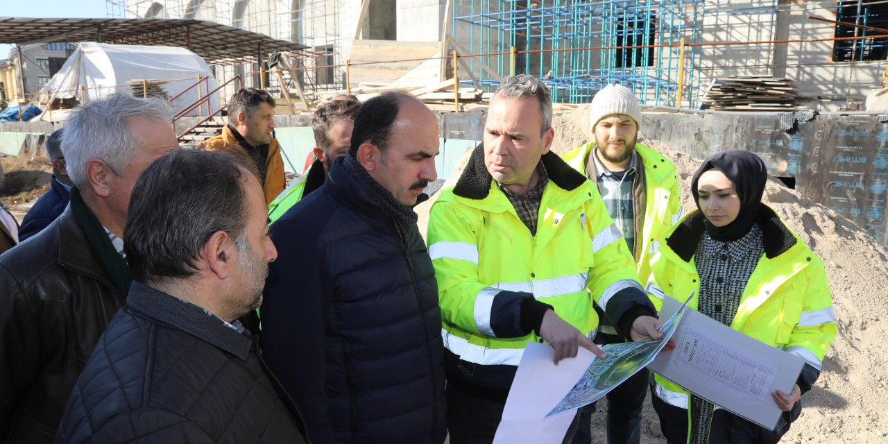 Başkan Altay, Millet Bahçesi Ulu Camii inşaatını inceledi