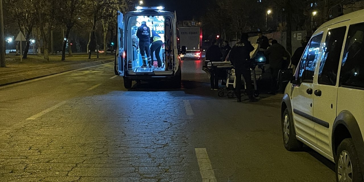 51 yaşındaki kadın otomobilin arka koltuğunda ölü bulundu