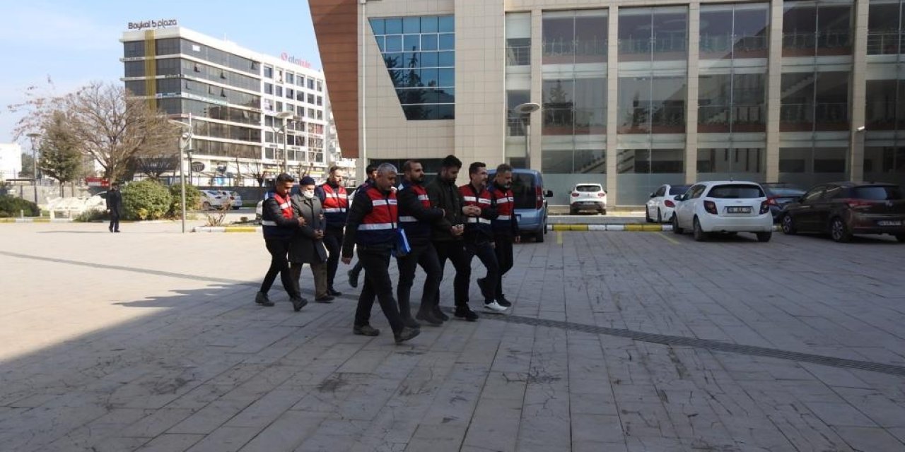 Konya ve Kilis’te terör operasyonu! 2 kişi gözaltına alındı