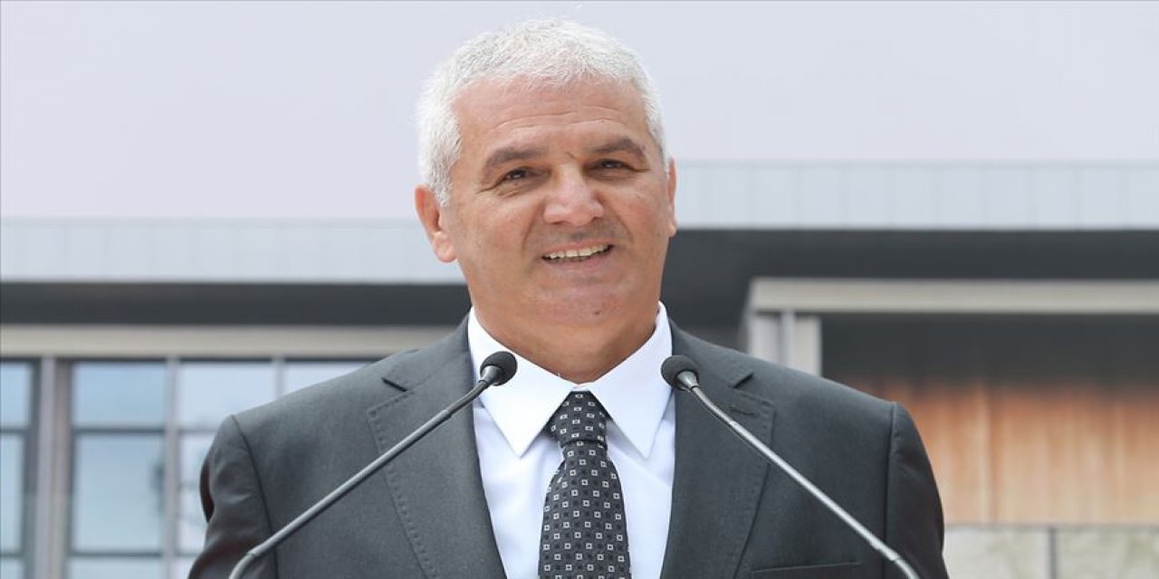 Son Dakika: MHK Başkanı Sabri Çelik istifa etti