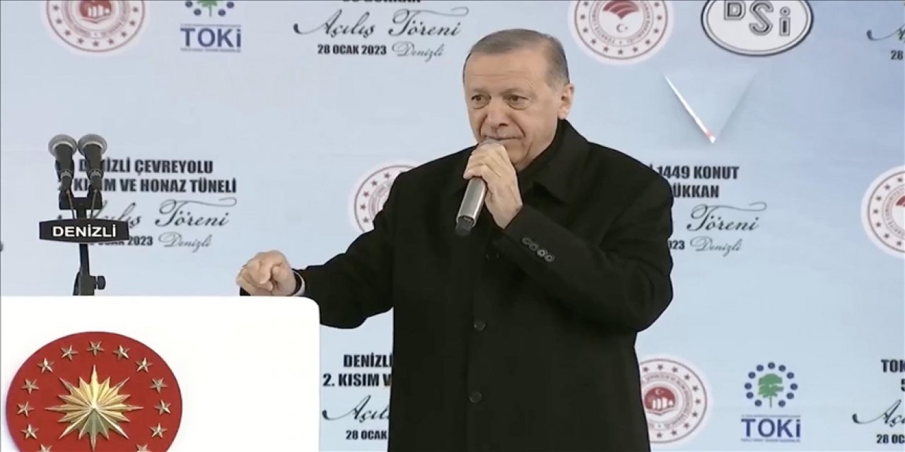 Cumhurbaşkanı Erdoğan: Aday çıkaramadılar, bizim adaylığımıza çamur atıyorlar