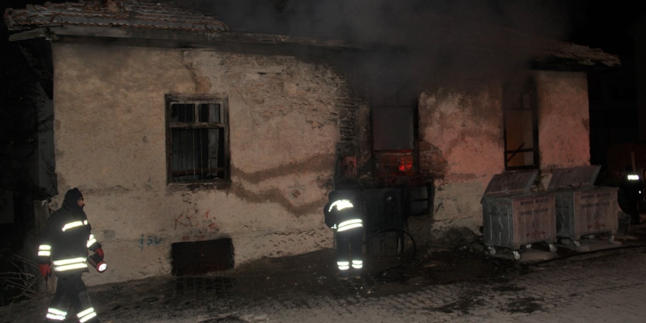 Konya’da ev yangını