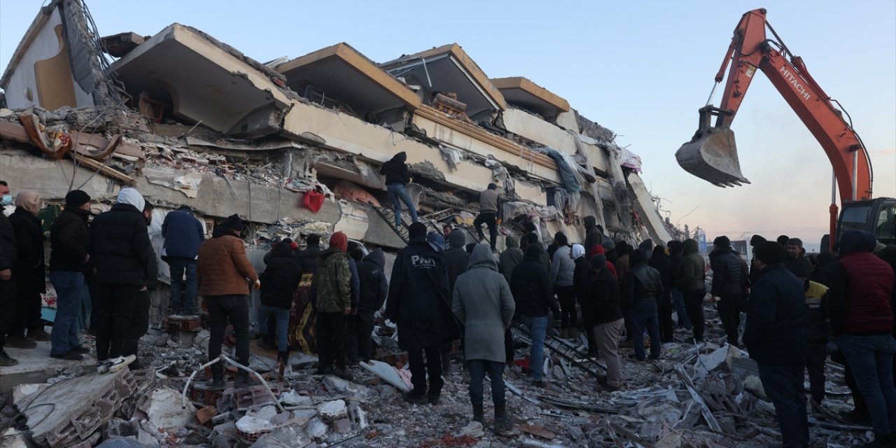 Jeofizik uzmanı Profesör Mai'den deprem yorumu: Çok sıra dışı bir durum