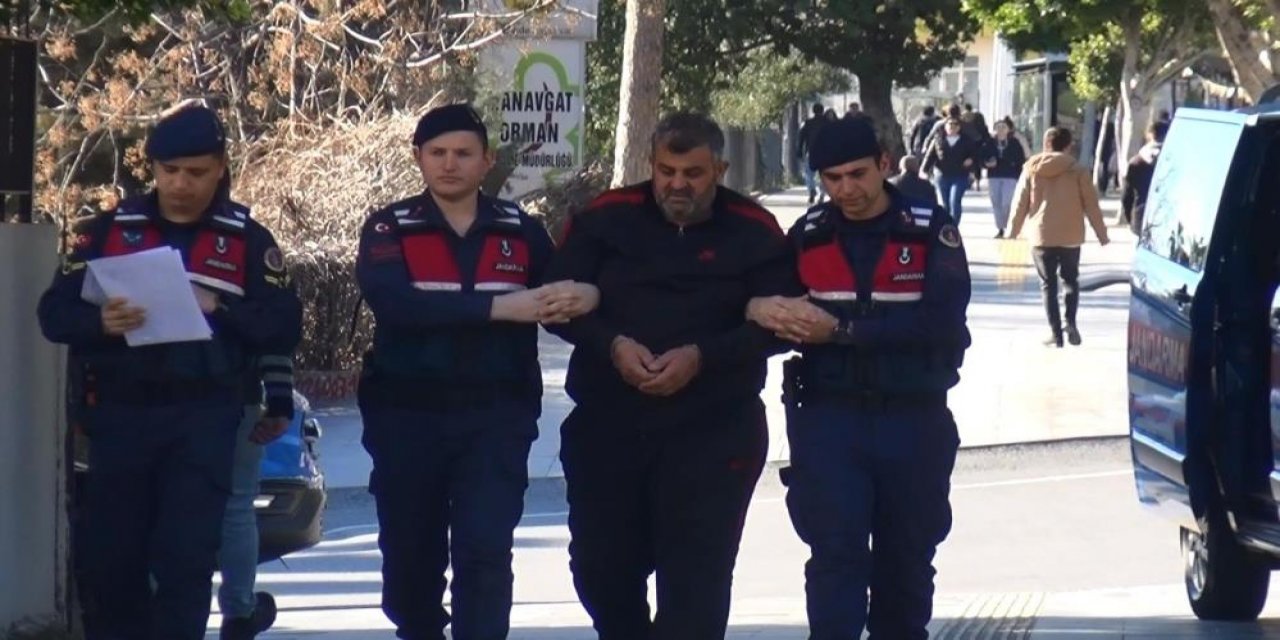 Hatay’da yıkılan Kule Apartmanı'nın müteahhidi depremzedelerin kaldığı otelde yakalandı