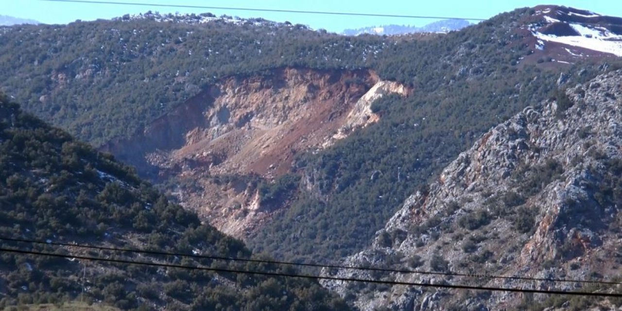 2 büyük deprem 2 dağı birleştirdi