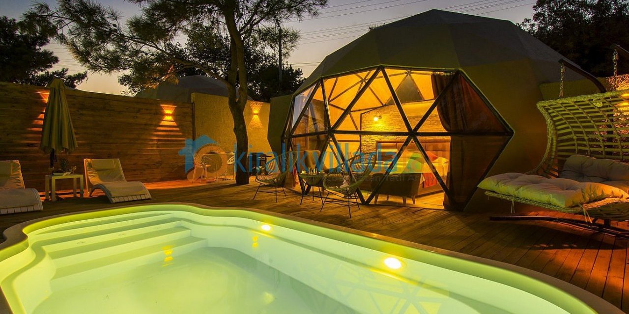 TURİZM SEKTÖRÜNÜN POPÜLER YÜZÜ : VİLLA KİRALAMA