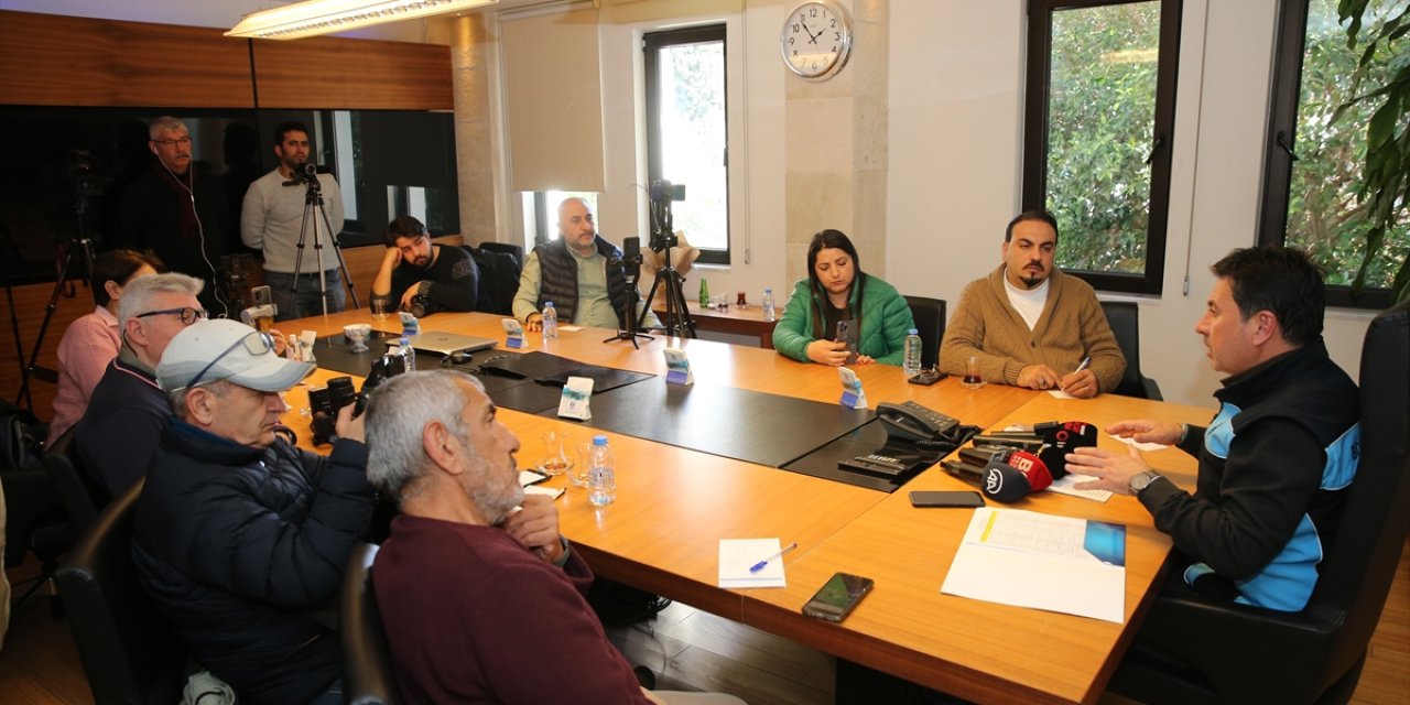 Deprem bölgesinden dönen Bodrum Belediye Başkanı Ahmet Aras, çalışmaları anlattı