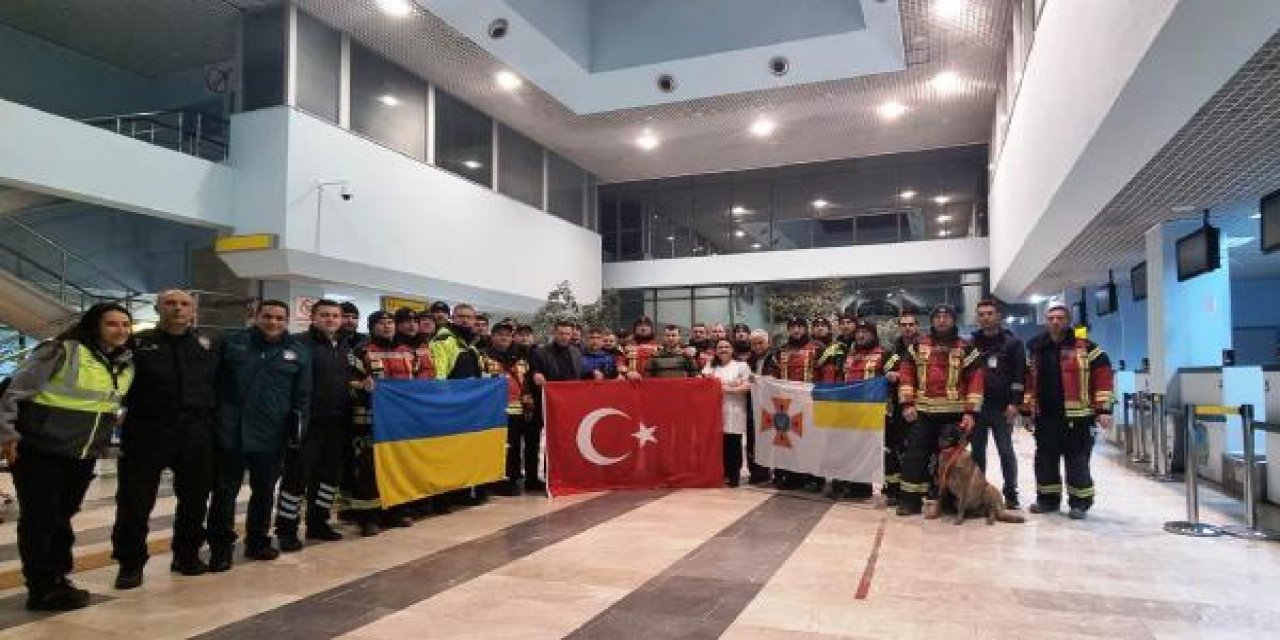 Deprem bölgesinden dönen Ukrayna ekibi, Çorlu'da alkışlarla karşılandı