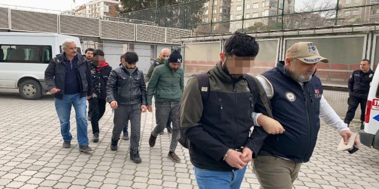 DEAŞ operasyonu : 5 gözaltı