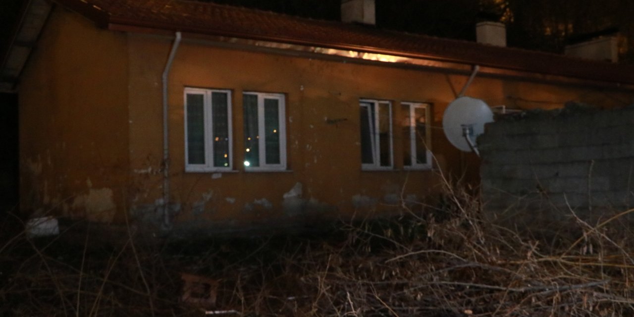 Sevgilisinin evinde bıçaklanan işçi hayatını kaybetti