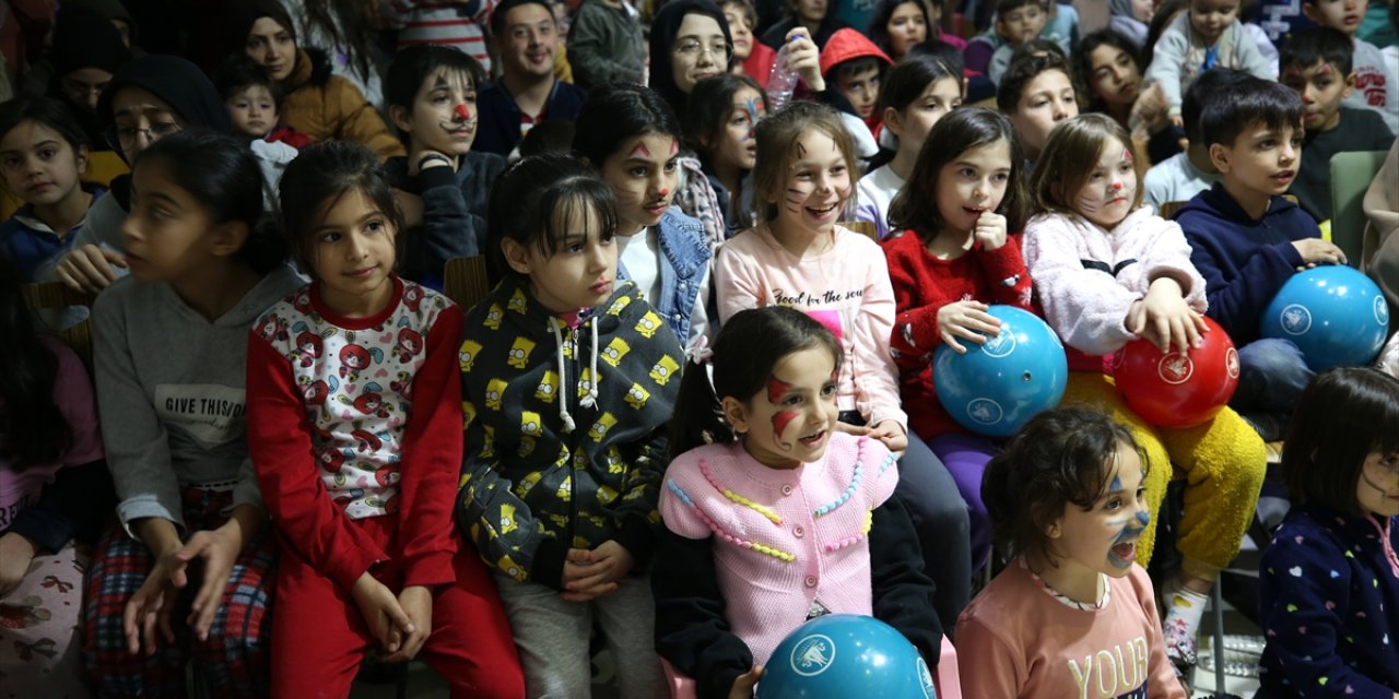 Nevşehir'de depremzede çocuklara eğlence etkinliği düzenlendi