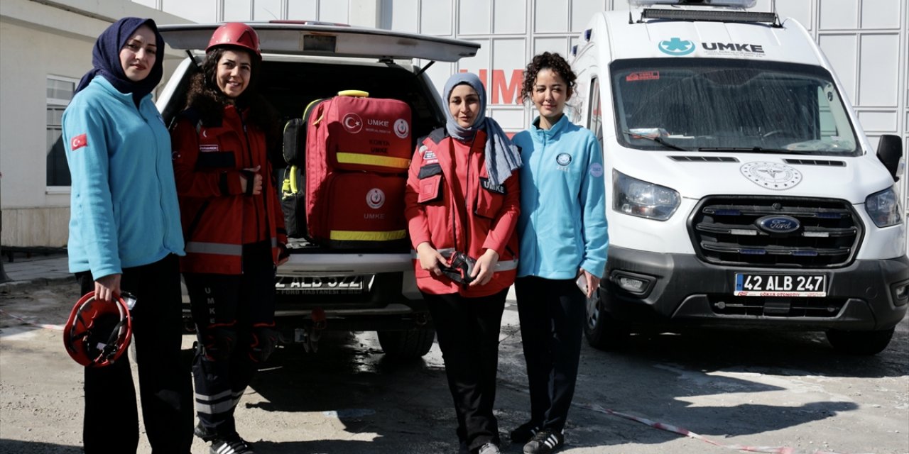 Konya’da UMKE gönüllüleri deprem bölgesinde hafızalarına kazınan anları anlattı