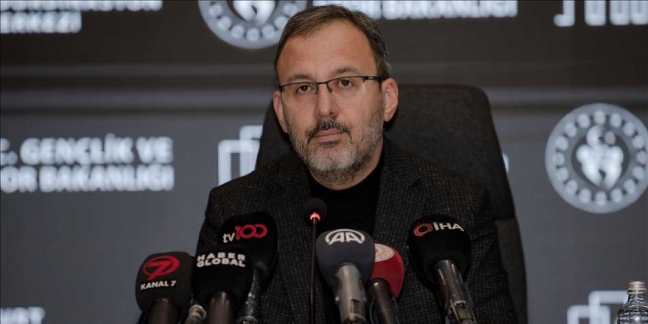 Bakan Kasapoğlu: Spor sahaları siyaset alanları değildir