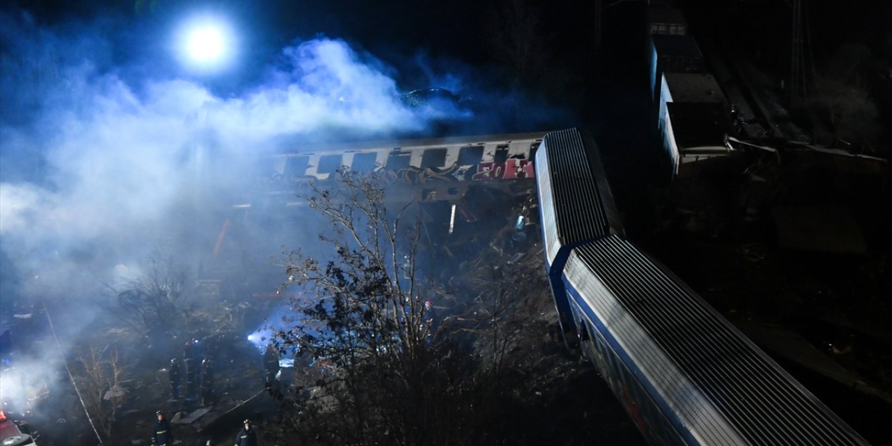 Yunanistan'da tren kazası! Onlarca ölü ve yaralı var