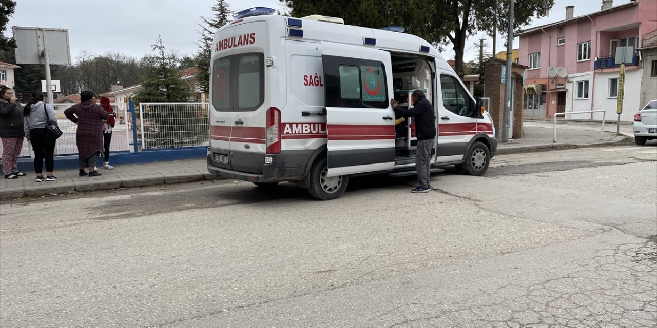 Tartıştığı karısını bıçakladı! Şüpheli koca gözaltına alındı