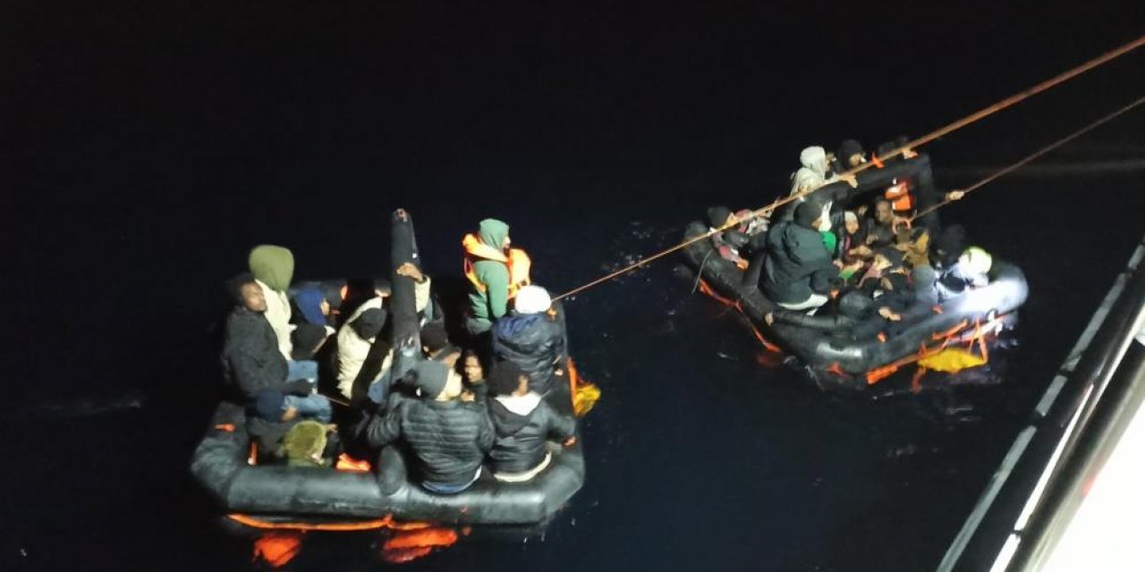 Yunanistan’ın geri ittiği 42 düzensiz göçmen kurtarıldı