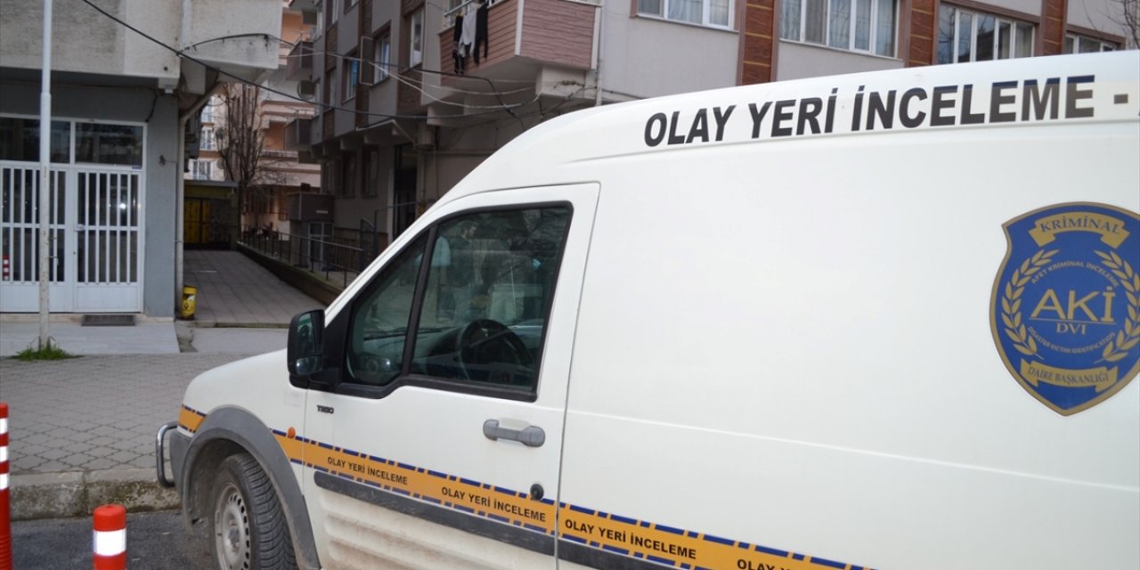 Bir kişi evde ölü bulundu