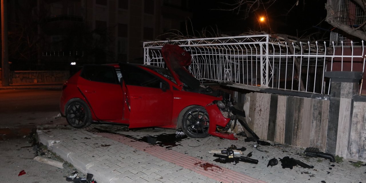 Polisin dur ihtarına uymayan Konya plakalı otomobil dehşet saçtı