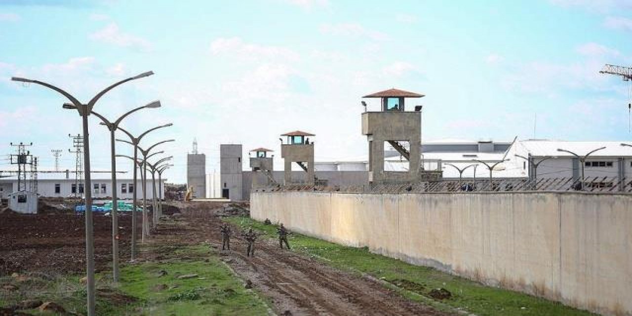 Diyarbakır D Tipi Yüksek Güvenlikli Cezaevi boşaltıldı