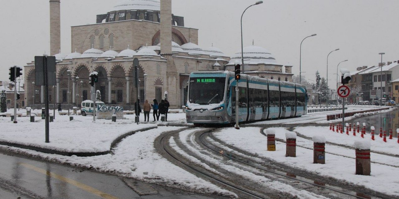 Meteoroloji Konya’ya kar yağışı uyarısı yaptı! Turuncu alarm verildi