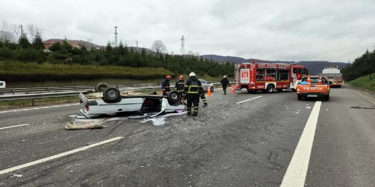 TIR’a çarpan otomobil takla attı: 2 yaralı