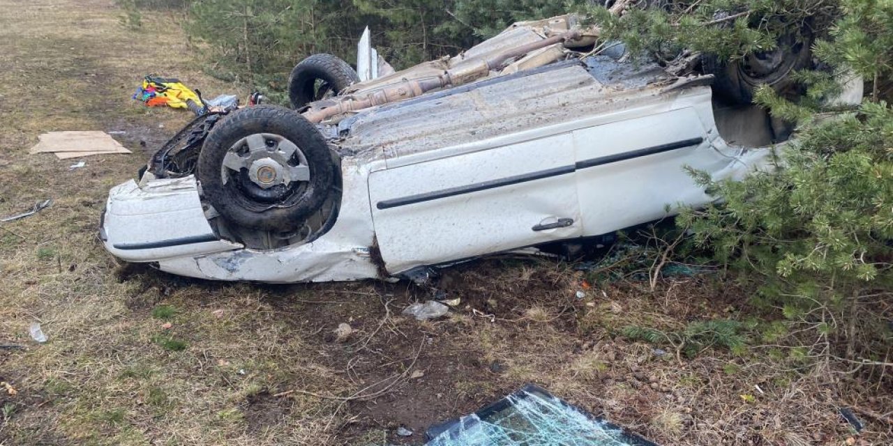 Otomobil takla attı: 1 ölü, 2 yaralı