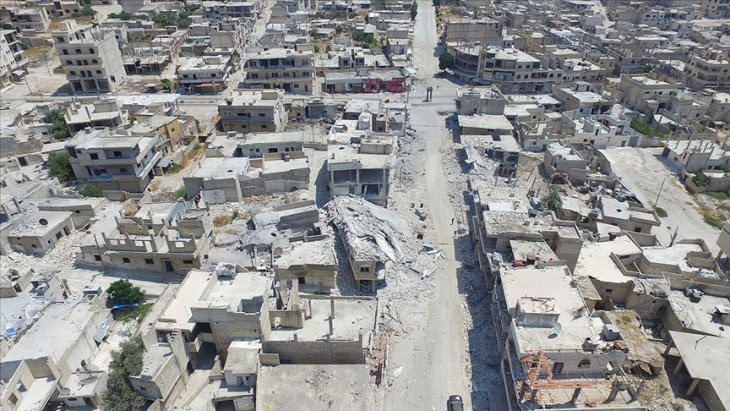 İdlib'e yoğun hava saldırıları: 8 ölü