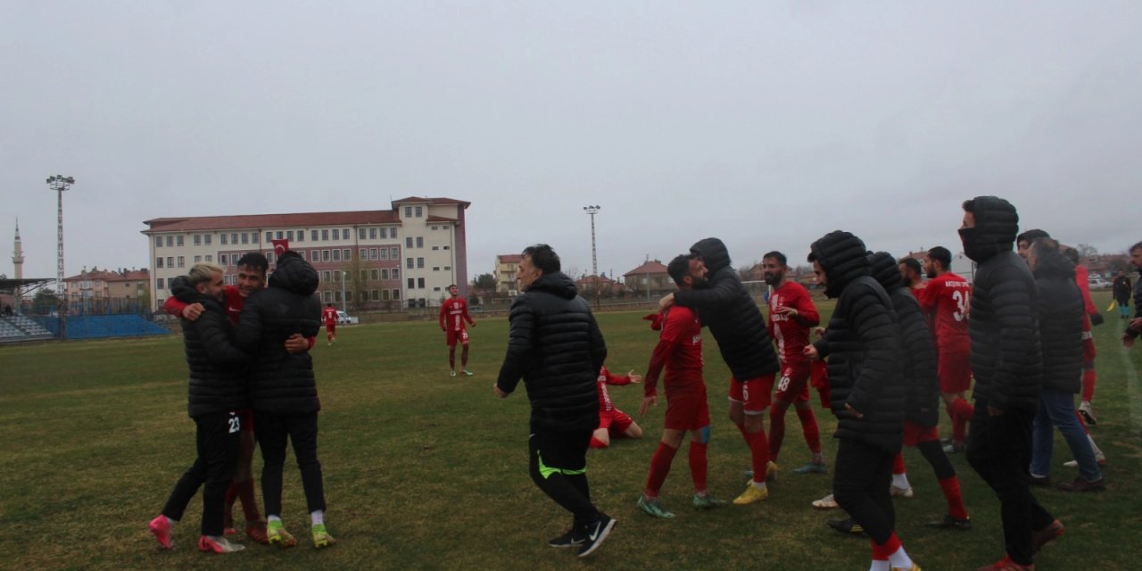 Konya’da Amatör Süper Grup maçı tatil edildi