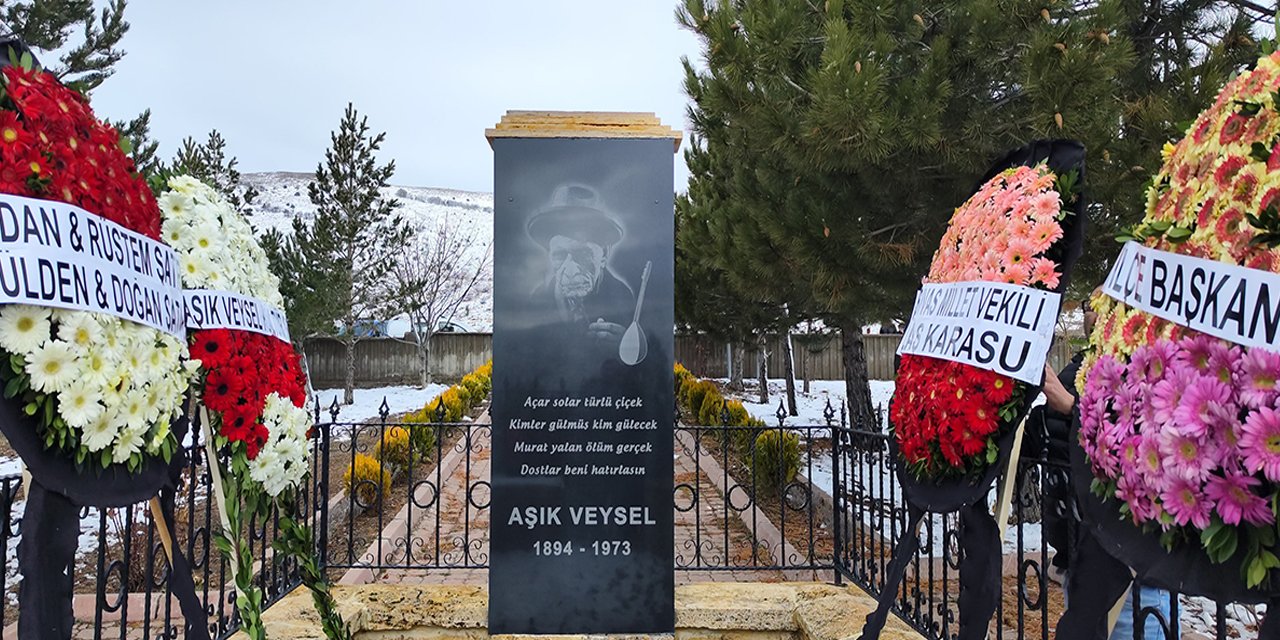 Aşık Veysel vefatının 50. yılında anıldı