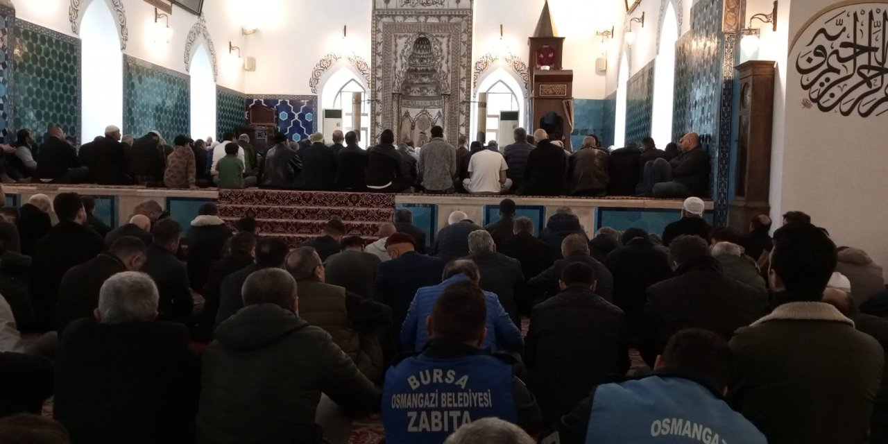 Bursa’da Ramazan ayında camiler dolup taşıyor