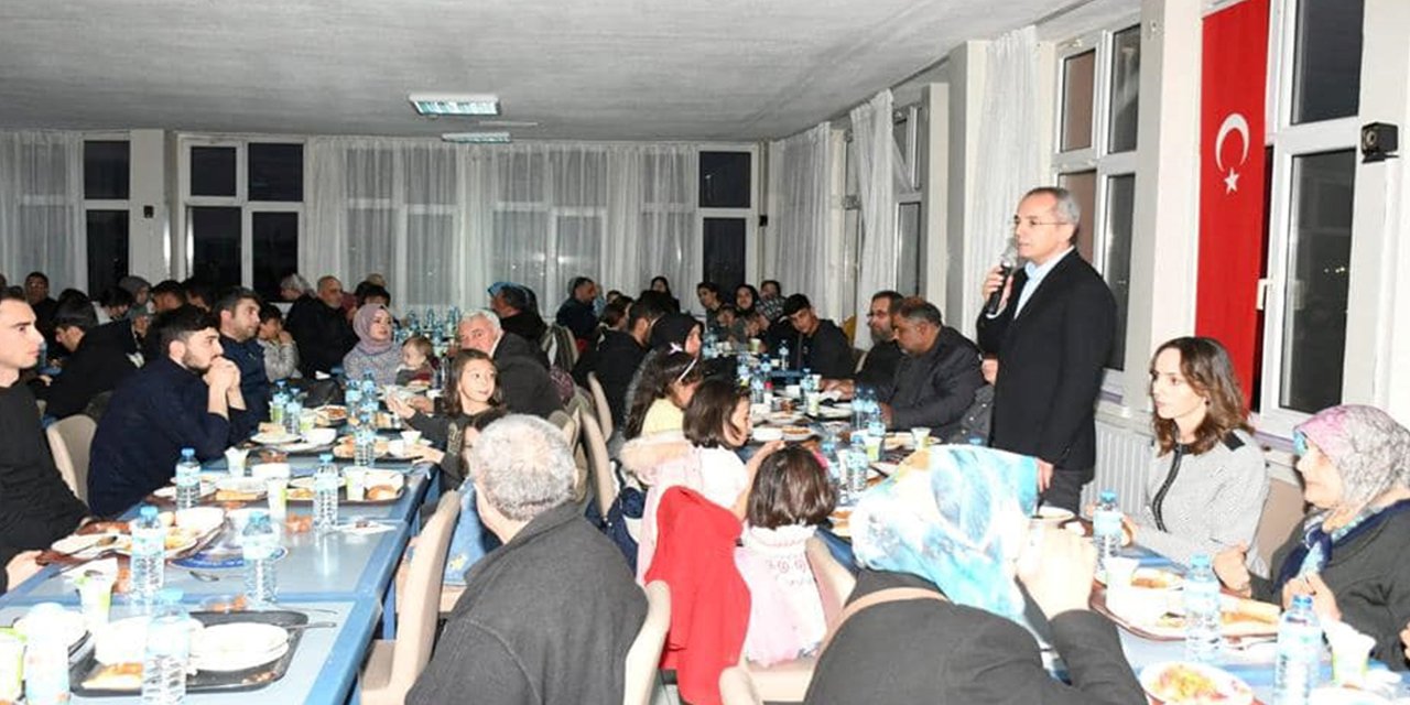 Seydişehir Kaymakamı depremzedelerle iftar yaptı