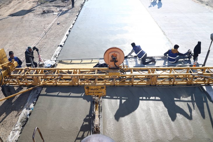 Konya Büyükşehir’den ilk kez beton yol uygulaması