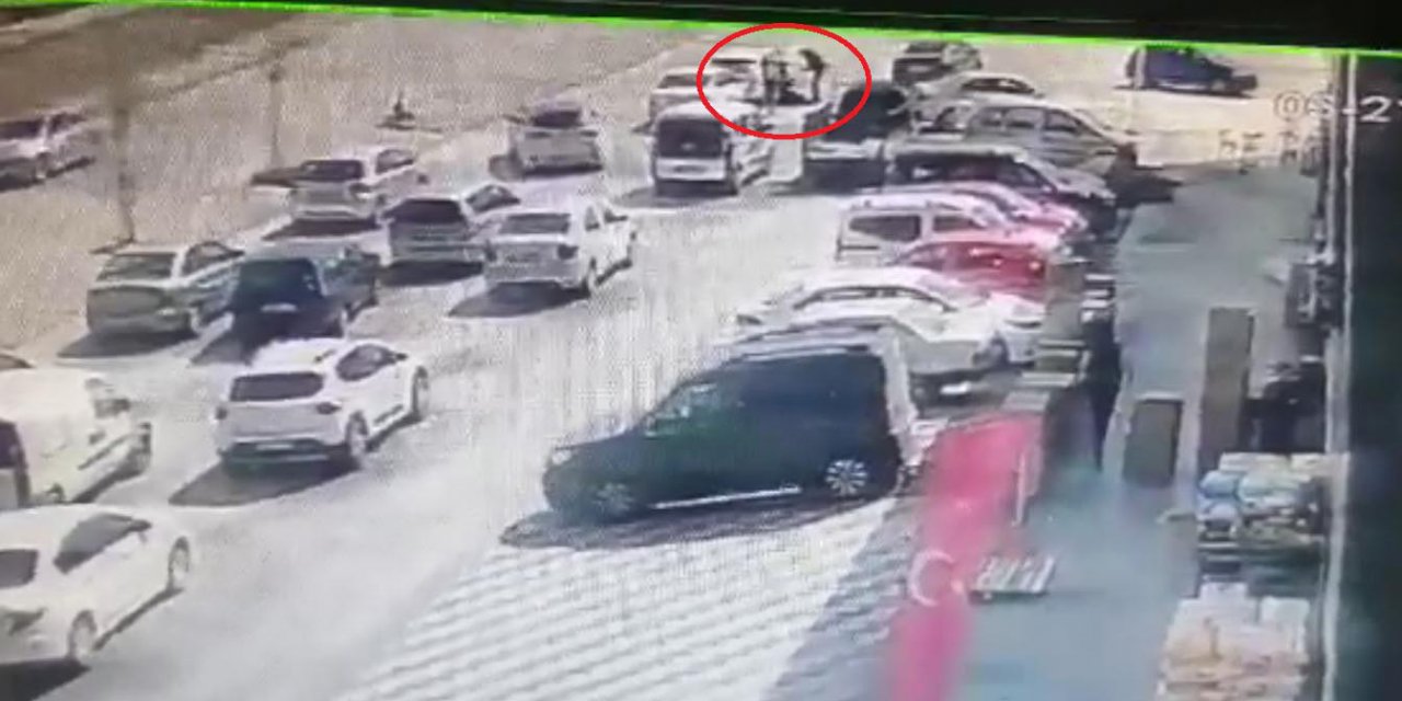 Kızına gelen mesajı gören baba çılgına döndü! Takip edip tüfekle vurdu