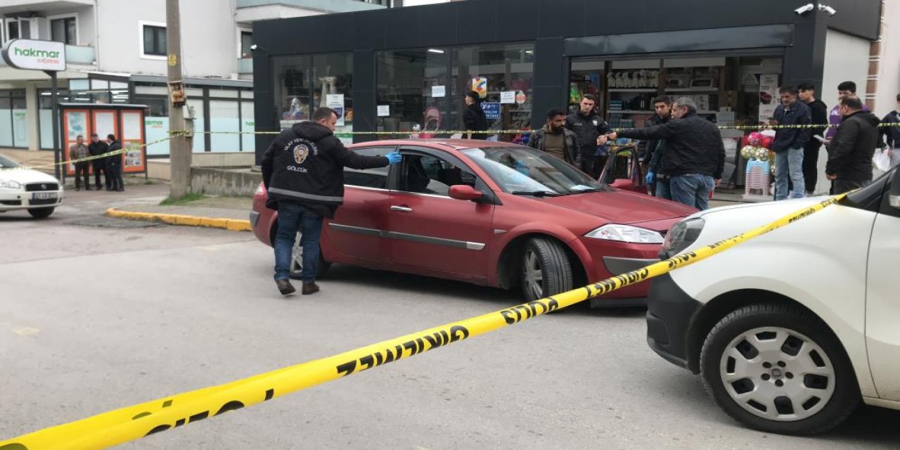 Yol verme kavgasında kan aktı: 2 yaralı