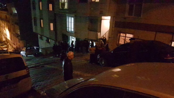 3 çocuk annesi kadın evde ölü bulundu