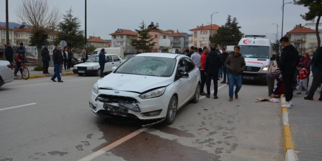 Otomobil ile elektrikli motosiklet çarpıştı: 1 ölü