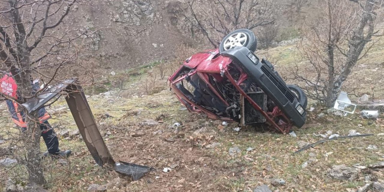 3 ayrı kazada 1’i bebek 2 kişi öldü, 4 kişi yaralandı
