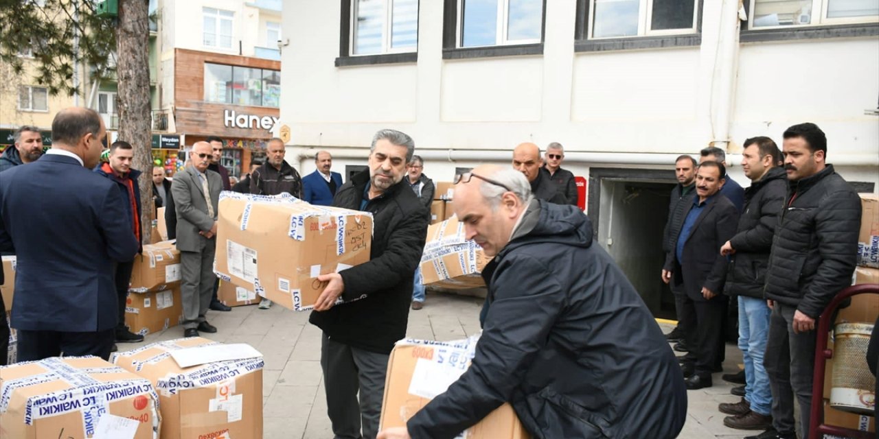 Konya’da bayram öncesi ihtiyaç sahibi öğrencilerin yüzleri güldürülecek