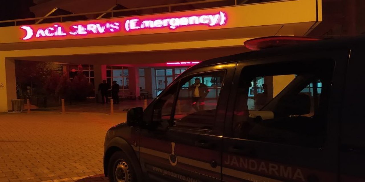 Köy muhtarı ve oğluna silahlı saldırı: 1 ölü, 1 yaralı