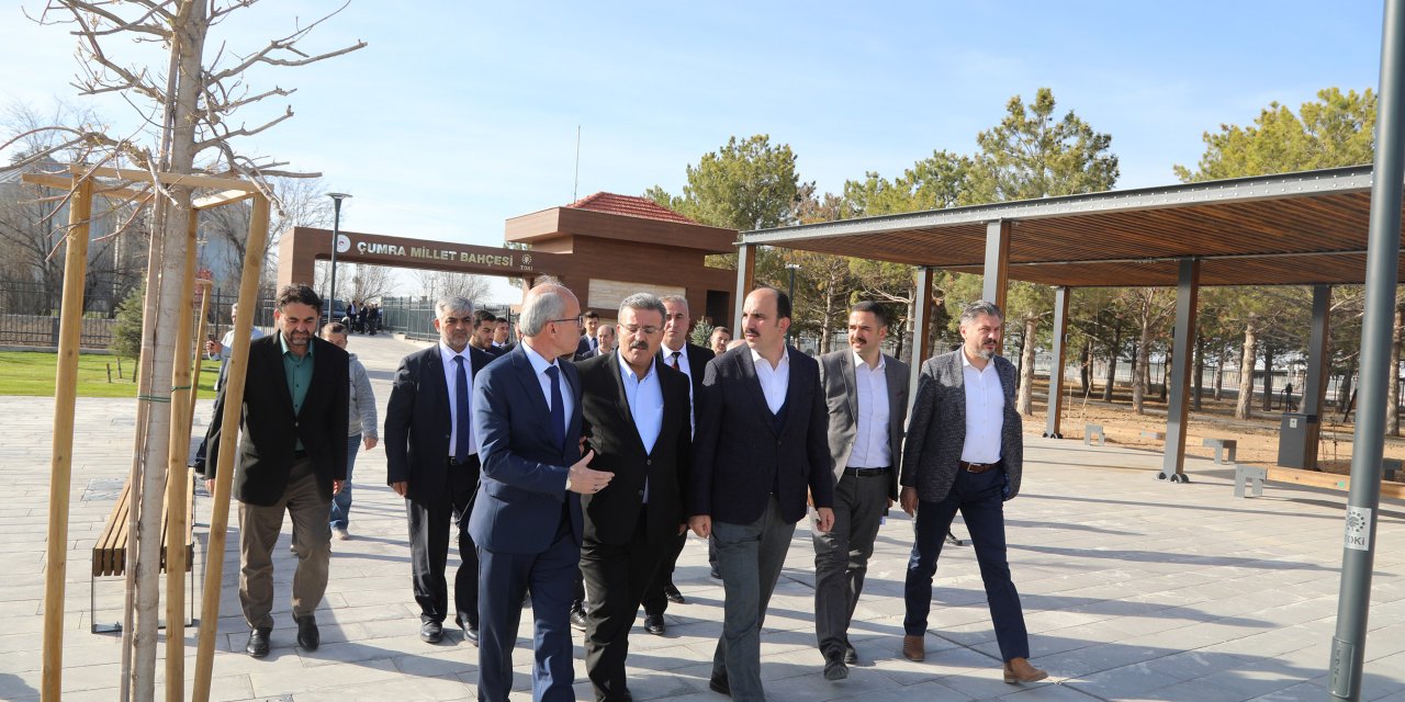 Başkan Altay Çumra’da vatandaşlarla buluştu, millet bahçesini inceledi