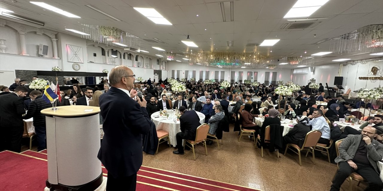 İsveç'teki Türkler, Uluslararası Demokratlar Birliğinin iftar programında buluştu